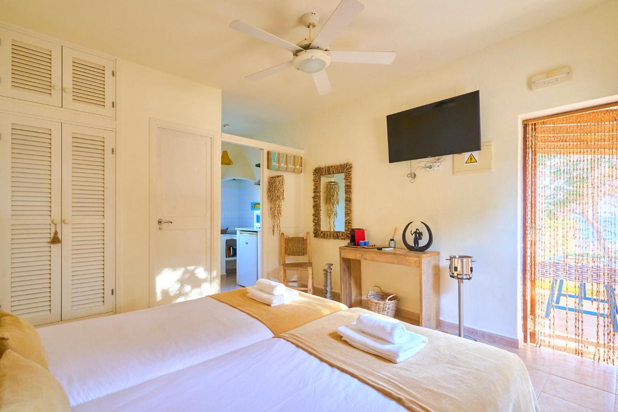 Meridium Formentera By Tentol Hotels Bãi biển Bãi biển Playa Migjorn Ngoại thất bức ảnh